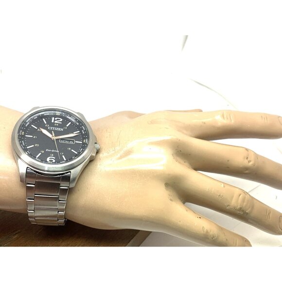 Citizen Men's Watch AW0110-58E Eco Drive Black Dial Day Date Silver Steel 44mm - Picture 5 of 15